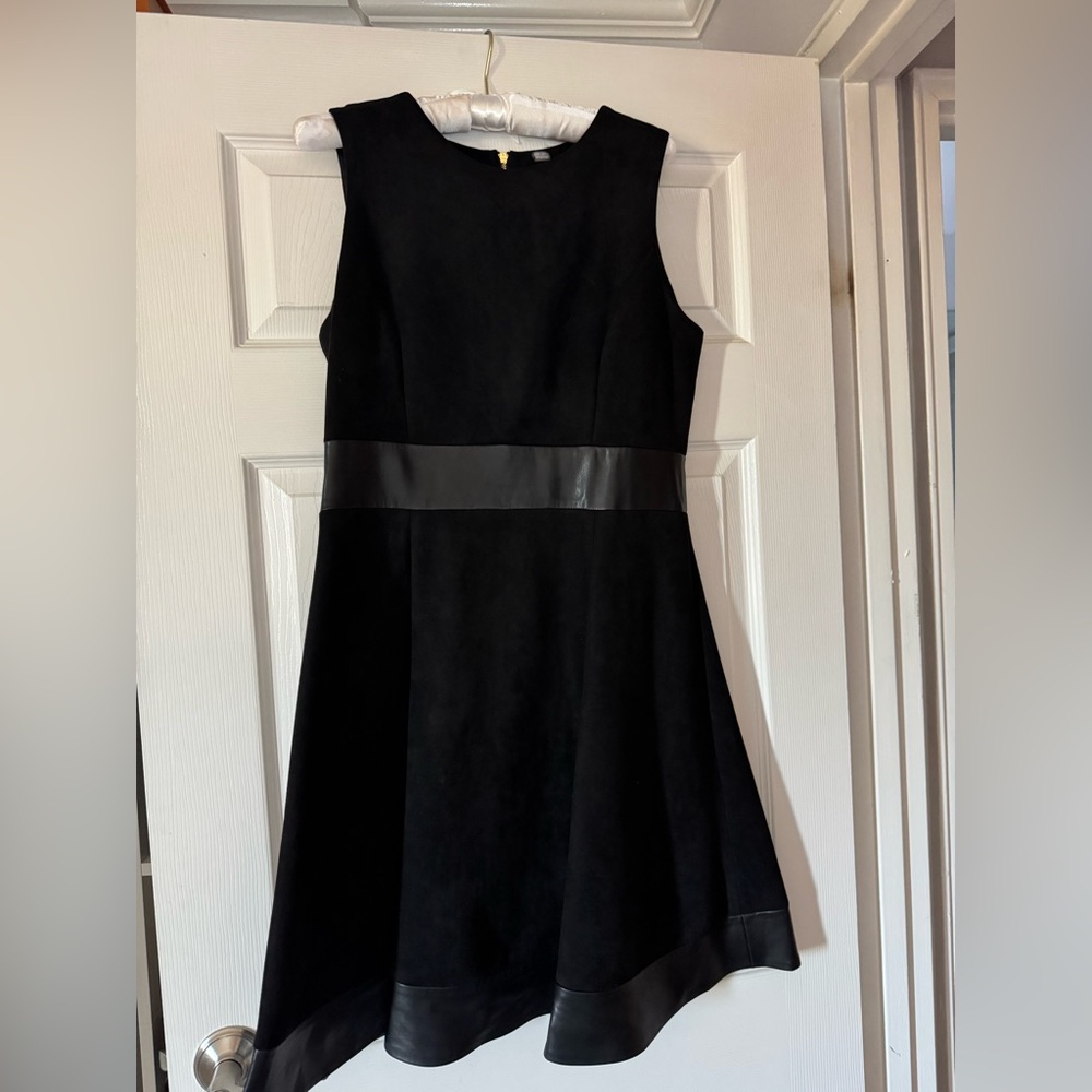 Black size M